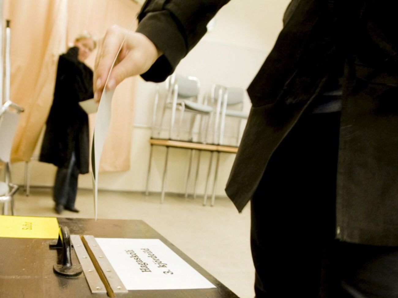 Минуло 13 років. В Ісландії голосують на референдумі щодо відновлення переговорів про вступ до ЄС