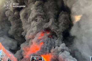 Россия нанесла удар по складу крупной сети магазинов плитки и сантехники в Киевской области