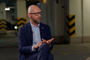 Яценюк відповів, куди насправді пішли "$200 млрд допомоги" США Україні
