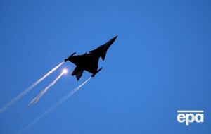 В Угорщині чоловік викрав літак і летів в бік єдиної АЕС країни – міноборони