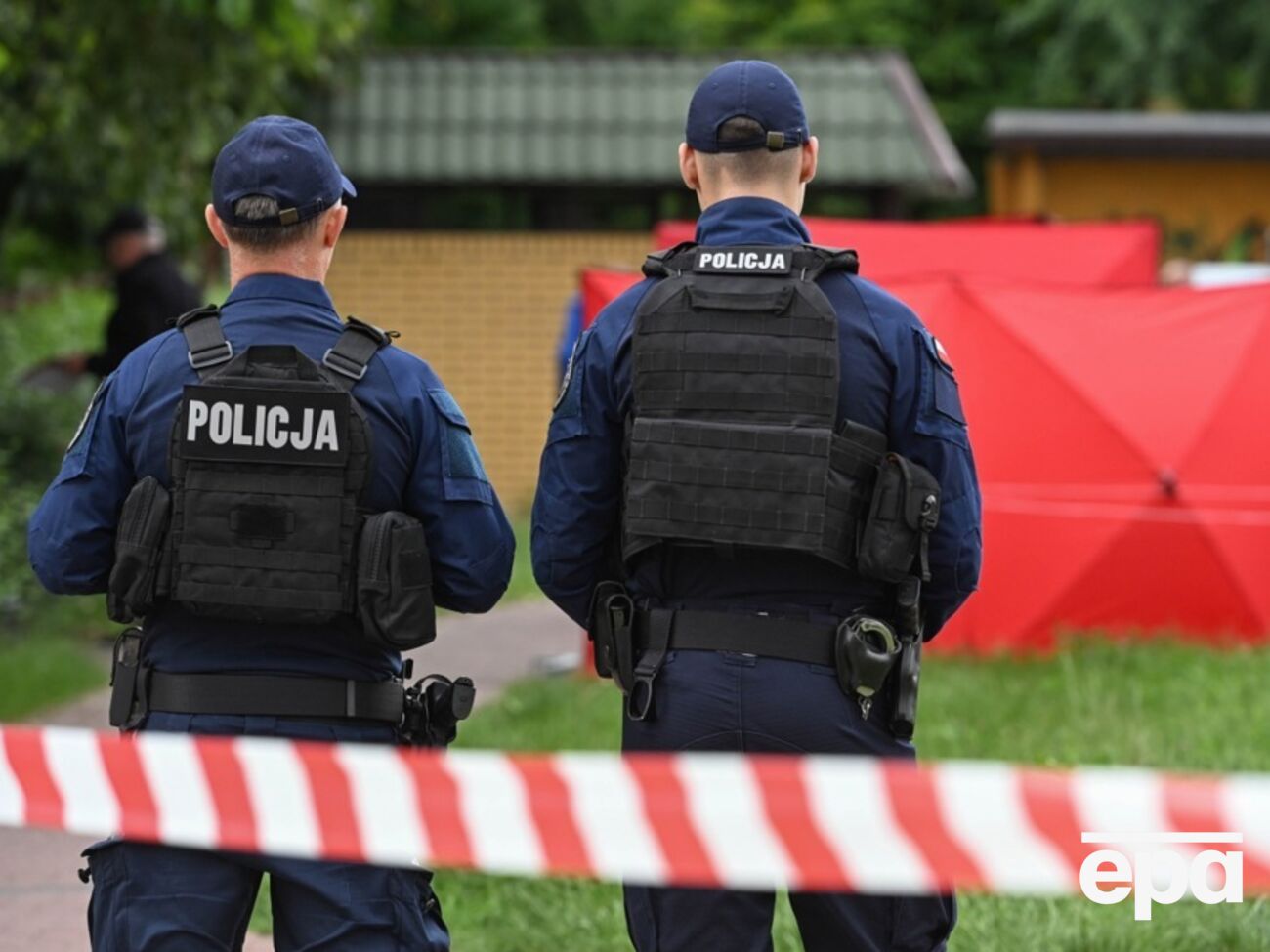 У Польщі на виробництві БПЛА для України сталася пожежа. Там бачили невідомого у балаклаві