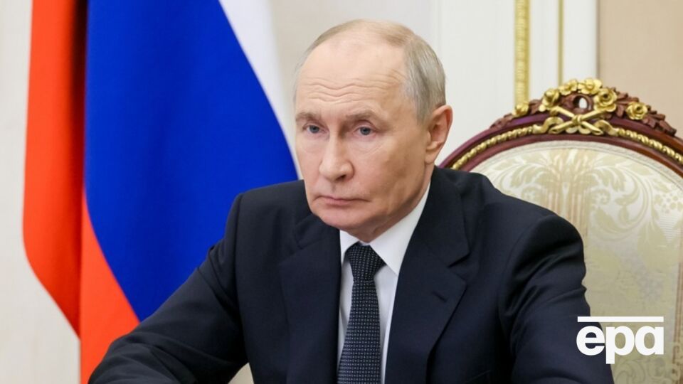 "Они меня повесят". СМИ назвали причину, почему Путин не остановит войну
