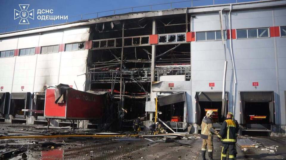 "Восстановлению не подлежит". РФ нанесла новый удар по "Новой почте". Фото, видео