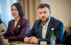 50 км від фронту або кордону. Кому передбачена нова виплата від Кабміну в розмірі майже 20 тис. грн?