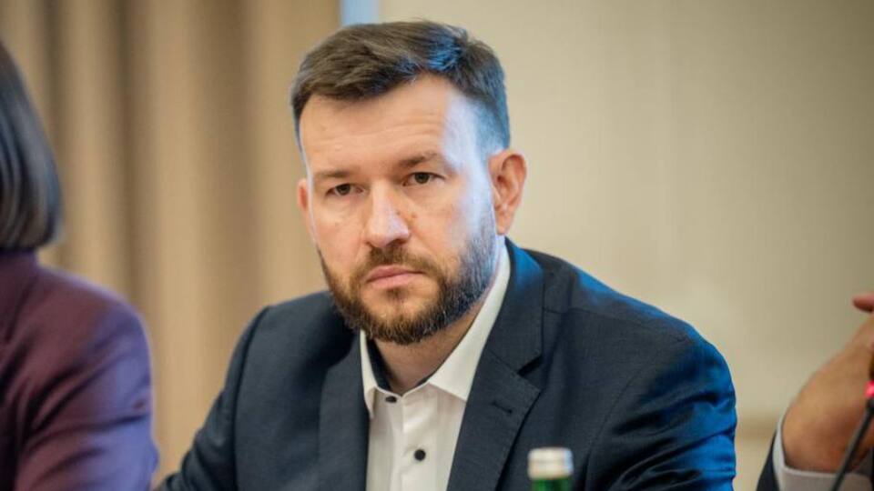 50 км от фронта или границы. Кому положена новая выплата от Кабмина почти в 20 тыс. грн?