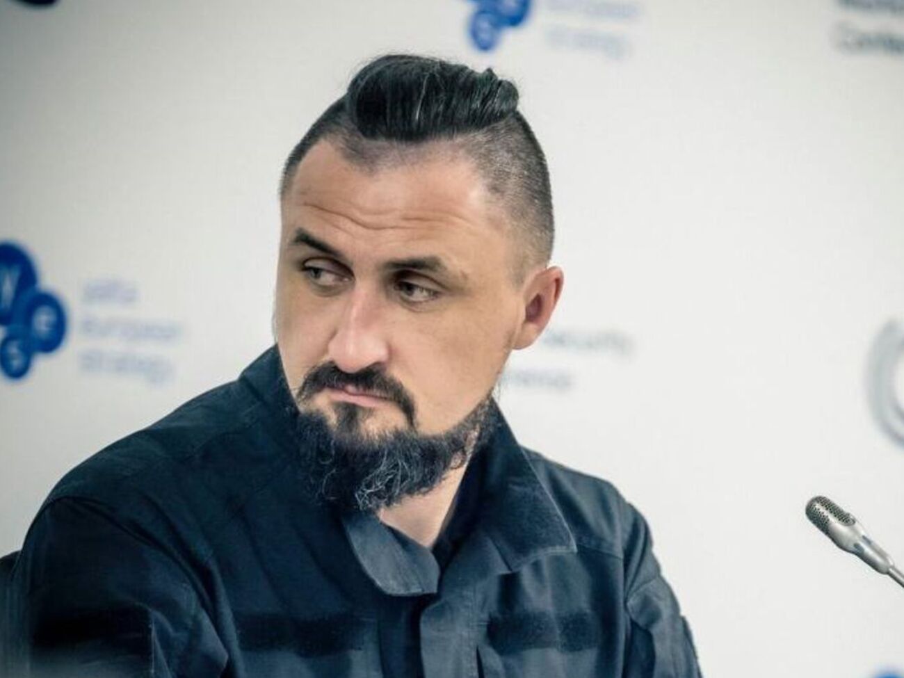 Зеленский освободил Камышина от должности своего советника по стратегическим вопросам