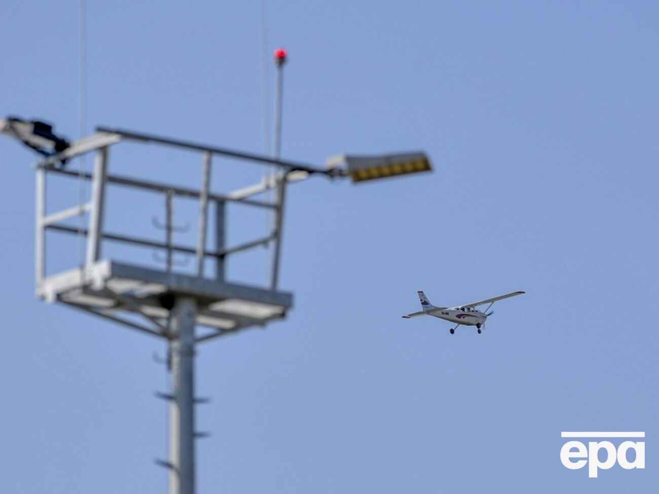 Викрадач літака в Угорщині заявив, що нічого не пам'ятає, оскільки був дуже п'яним