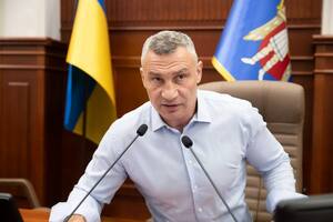 Київ закликає уряд дозволити рух мостами під час тривог і послабити комендантську годину – Кличко