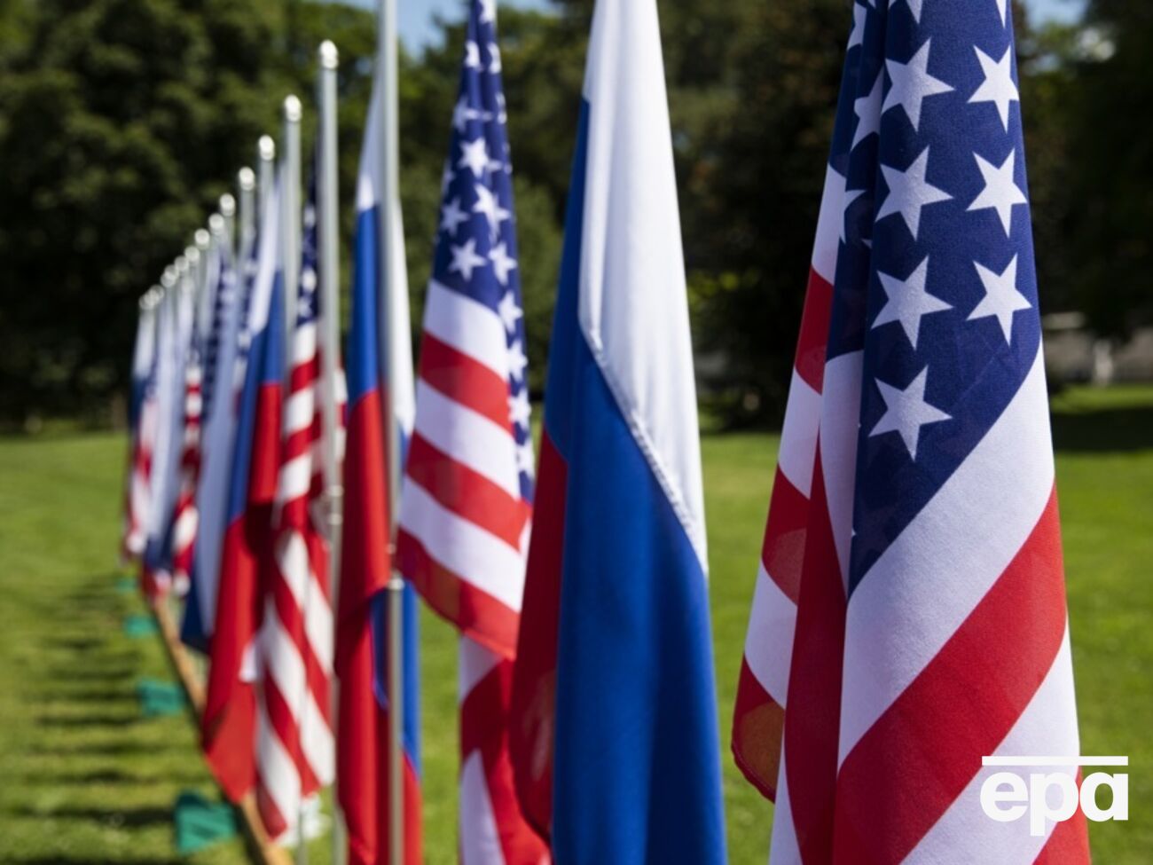 США ввели санкции против структур минобороны РФ и россиян