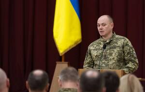 Драпатый инициировал увольнение командующего Медсилами ВСУ. Его называли "человеком Сырского" – СМИ
