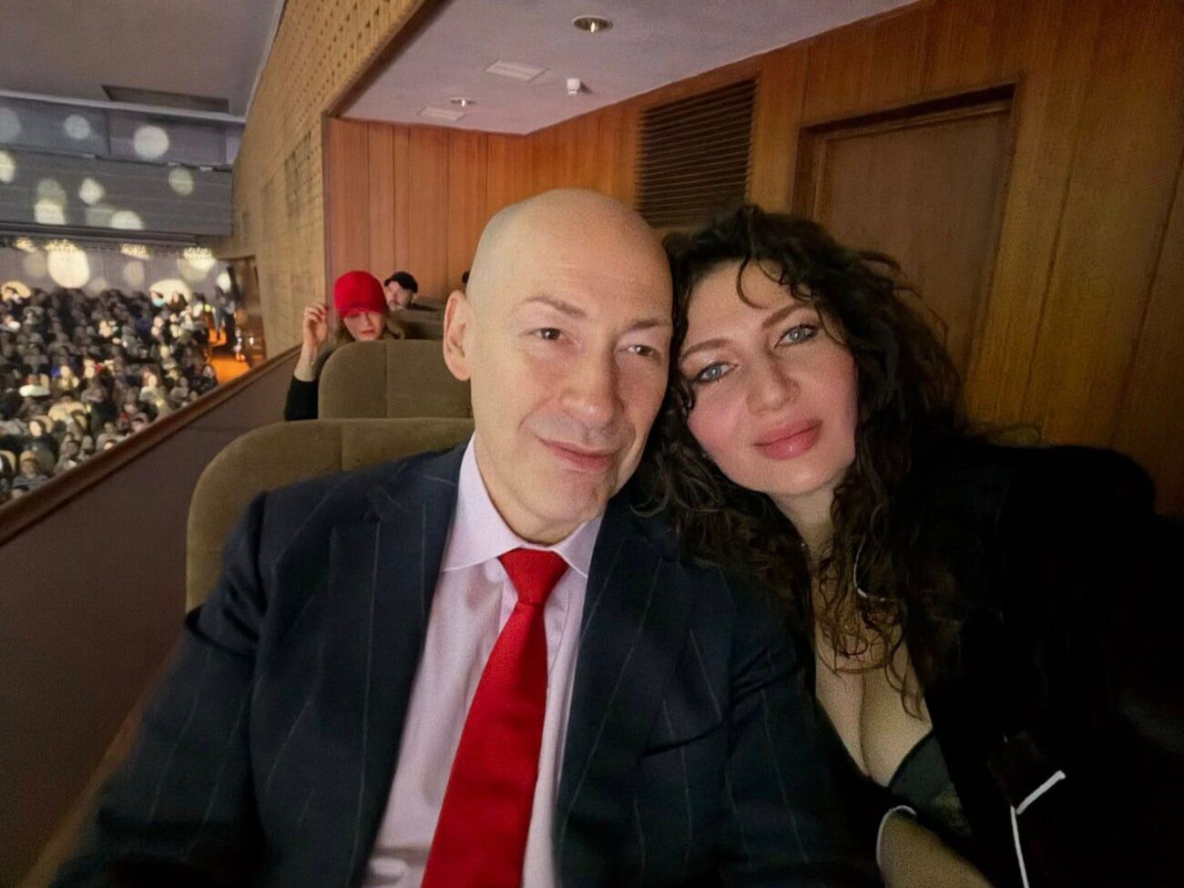Мобилизация, бедность российских регионов, развал бизнеса в РФ. Стрим Бацман с Гордоном. Трансляция