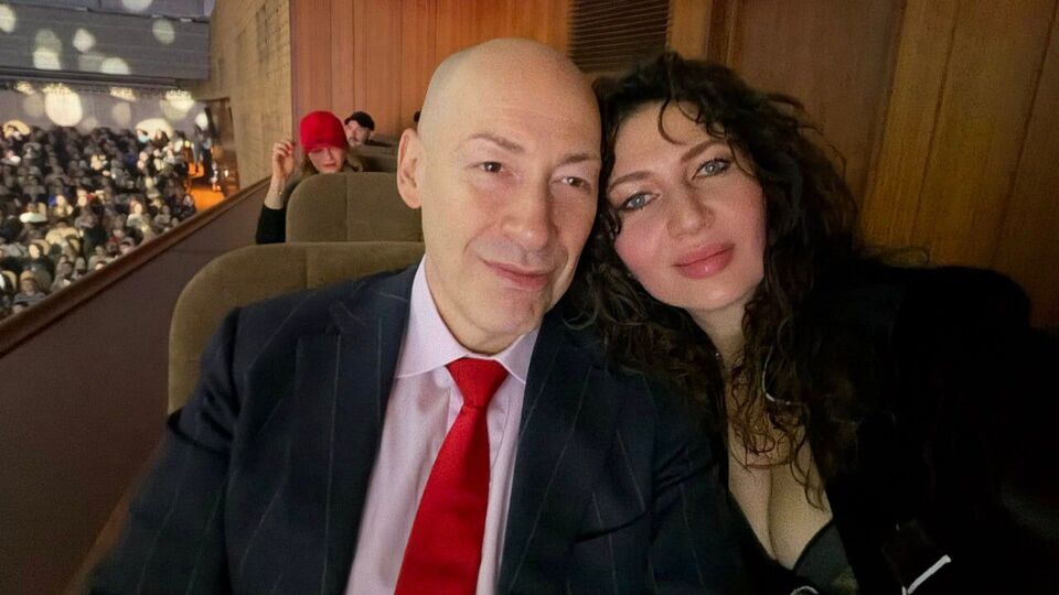 Мобилизация, бедность российских регионов, развал бизнеса в РФ. Стрим Бацман с Гордоном. Трансляция