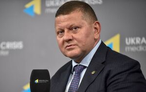Залужный: Украина еще в 2023 году разработала операцию по дистанционной изоляции Крыма, но Запад в нее не поверил