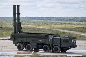 Виробляли обладнання для "Іскандерів" і "Сарматів". ЄС ввів санкції проти ще п'ятьох росіян