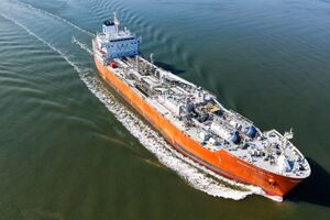 Україна погодилася на вимогу США щодо ударів по нафтових об’єктах у Чорному морі – Bloomberg