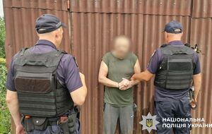 На Буковине задержали мужчину, который ранил двух полицейских и 11 дней скрывался в лесу – Нацпол
