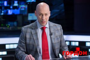 Нова хвиля ескалації, удари по Києву, паливна криза у РФ. Стрим Голованова з Гордоном. Трансляція