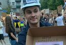 Исчезнувший чат, наручники и СОЧ. Две версии задержания организатора протестов против отставки Федорова