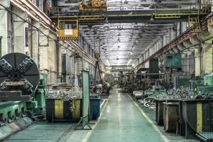Україні потрібна комплексна програма відновлення промисловості – експерт