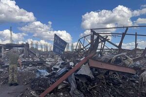 ДБР повідомило про підозру посадовця СБУ, який організував склад боєприпасів у селищі Мила