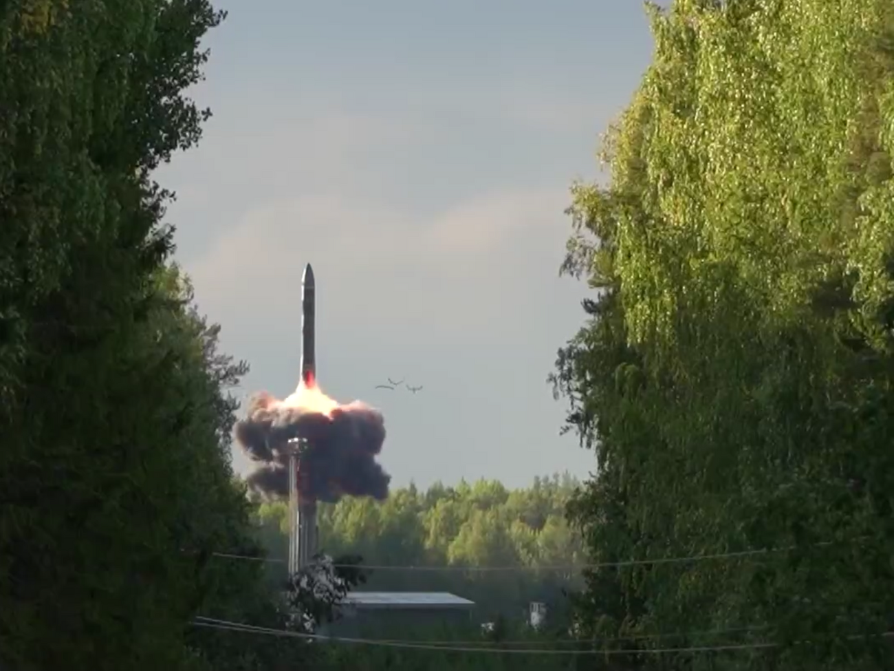 "Треба буде – вдаримо!" Чому світові лідери перестають боятися ядерної війни, якою Путін відкрито погрожує