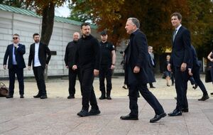 "Енергетика та зерно". Зеленський розкрив, які формати перемир’я обговорював із посланцями Трампа