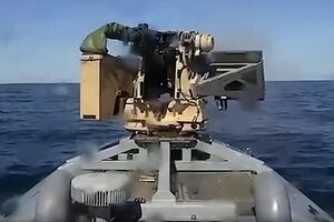 Первый в истории морской бой. Украинский безэкипажный катер уничтожил российский. Видео