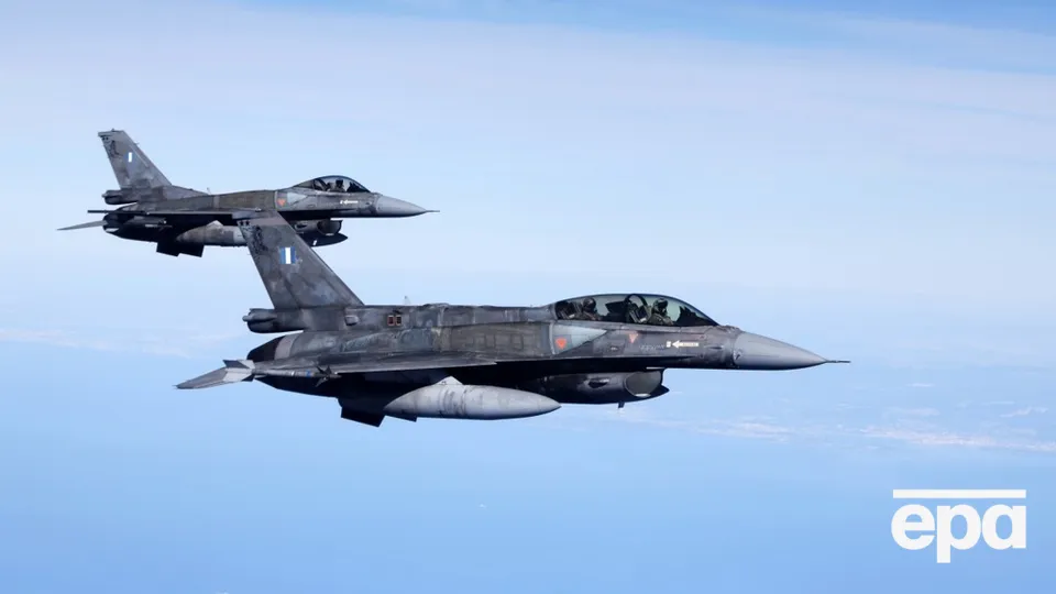 Польські F-16 могли відкрити "дружній вогонь" по українському винищувачу. Як це сталося