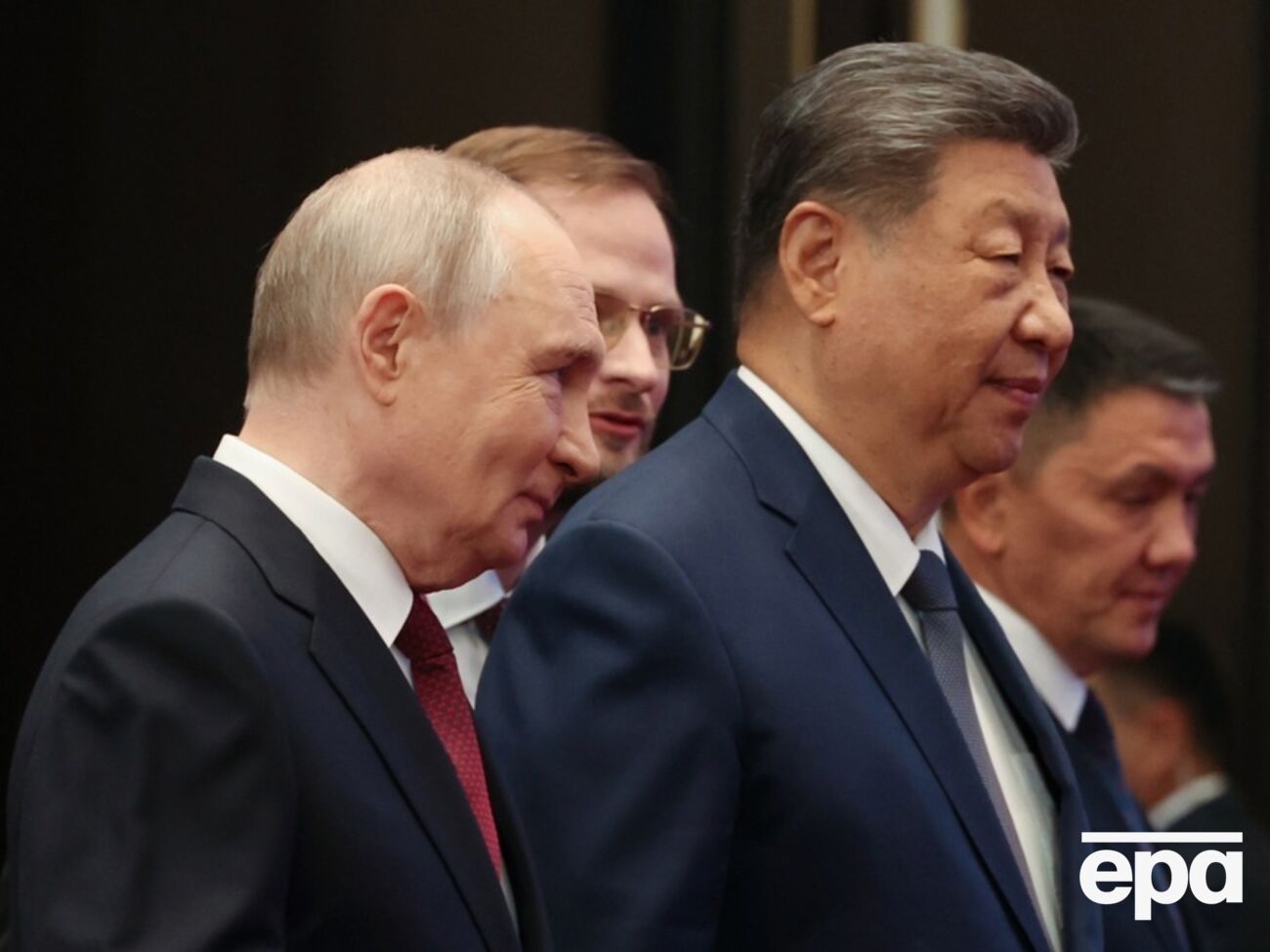 Сі Цзіньпін занепокоєний зближенням Путіна з Кім Чен Ином. Forbes написав про страхи лідера Китаю