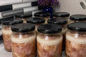 Рецепт домашньої тушкованки від блогерки Зеленської викликав дискусію. Що спровокувало суперечку