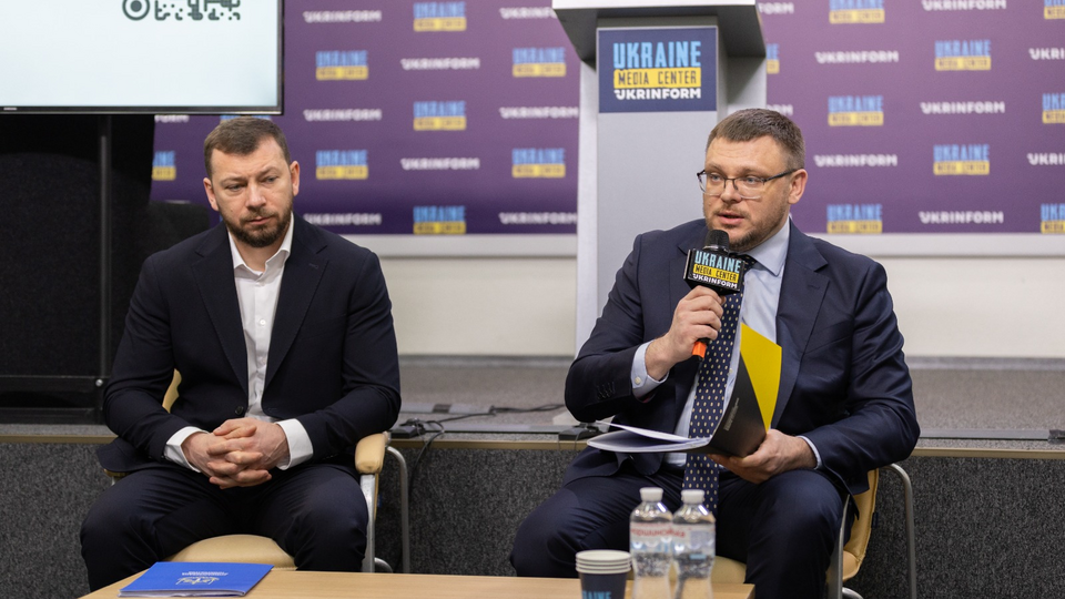 "Маячня". Директори НАБУ і САП вийшли до ЗМІ після заяви Кравченка і заперечили одержання підозр