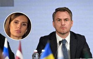 Який вигляд має дружина колишнього генпрокурора Кравченка. Фото