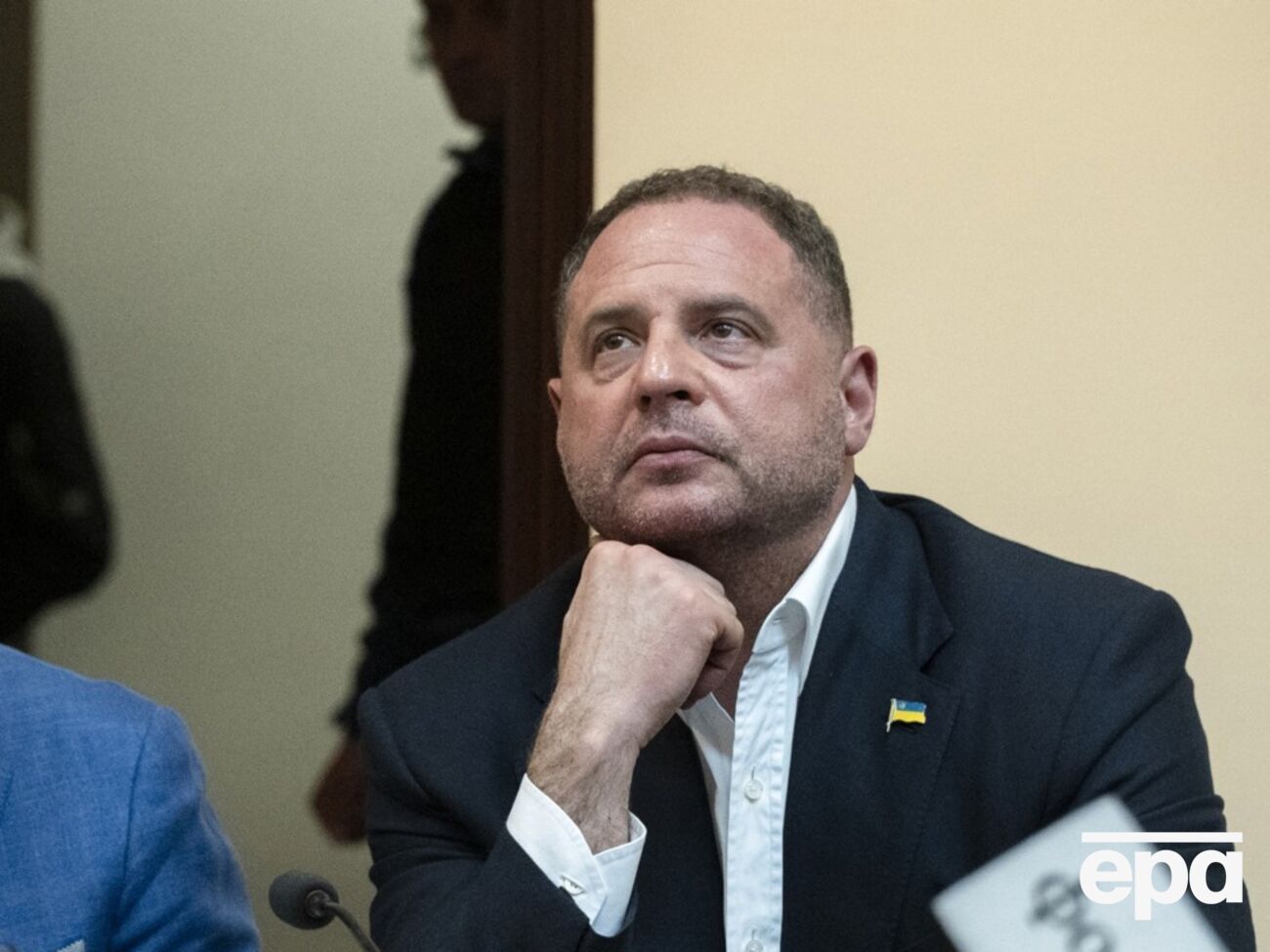 ВАКС зняв електронний браслет із Єрмака з несподіваної причини 