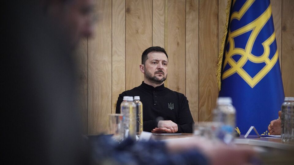 "Дефіцит треба закрити". Зеленський попередив про "неприємні й непопулярні" рішення заради бюджету