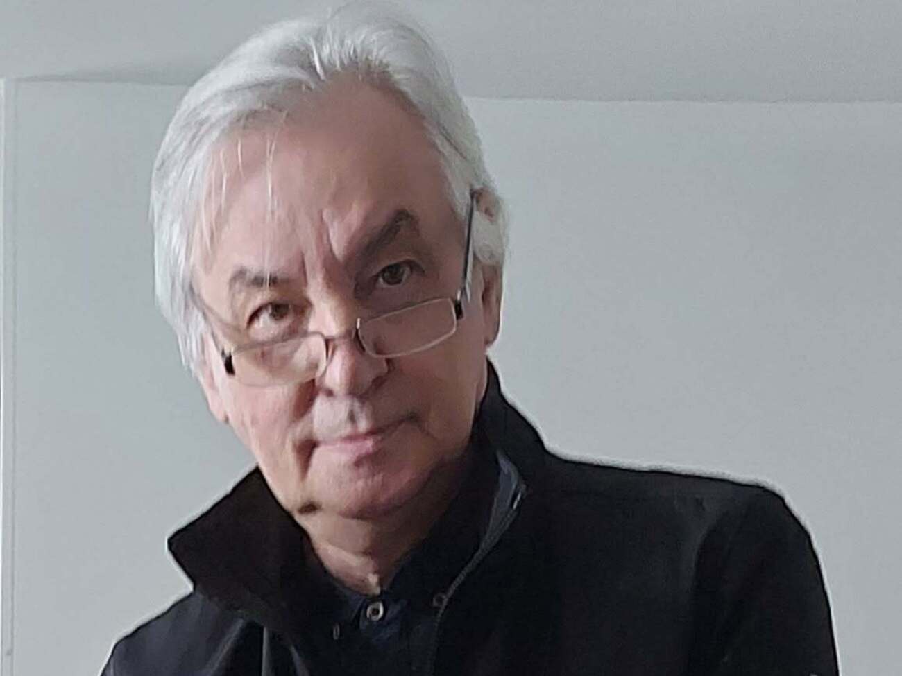 Пісні Бровченка – автора хітів Тіни Кароль і Віктора Павліка – зазвучать по-новому. Хто їх виконуватиме