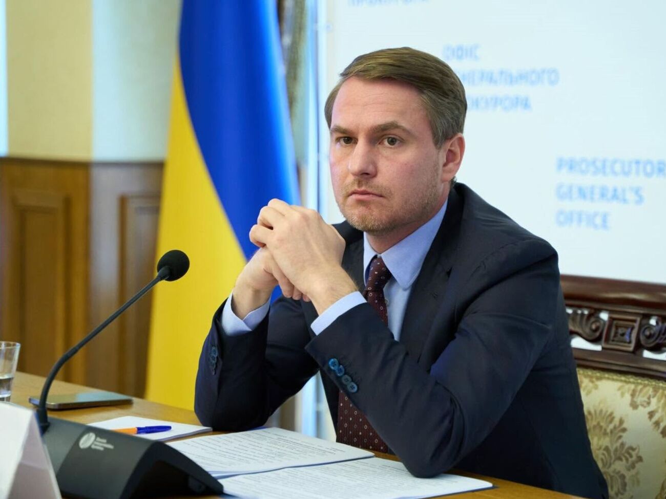 Зеленський підписав указ про звільнення Кравченка