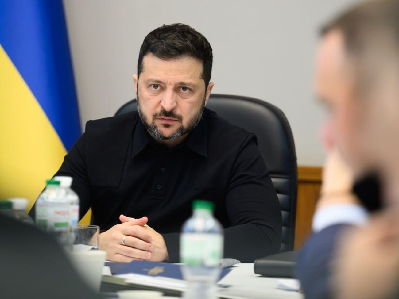 "Треба перевірити всіх керівників". Зеленський зробив заяву про корупцію і посадовців
