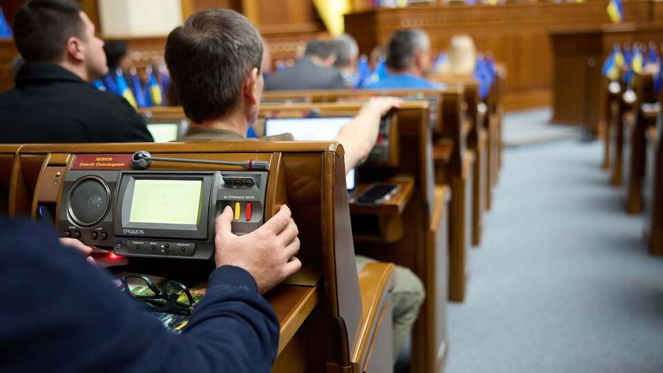 Рада почала посилювати контроль над органами правопорядку і прокуратури