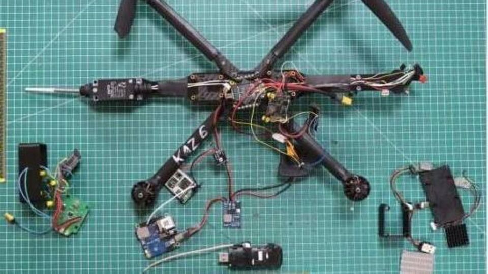 "Дрони-матки". Експерт розповів, як росіяни вже б'ють FPV-дронами по Києву