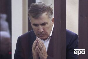 Саакашвілі в суді заспівав гімн України. Відео