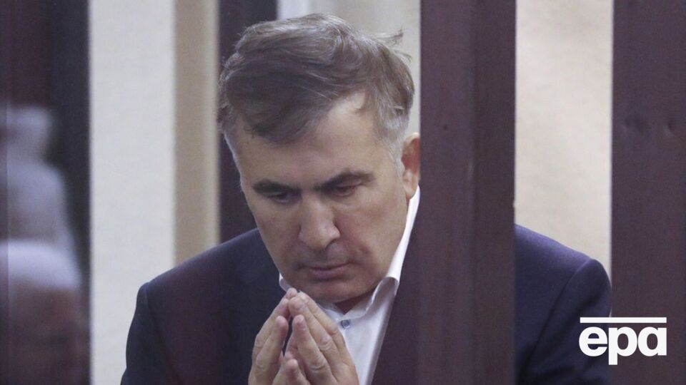 Саакашвили в суде спел гимн Украины. Видео