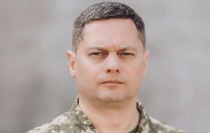 Зеленський звільнив генерала з команди Сирського, якого сам призначав замість Драпатого