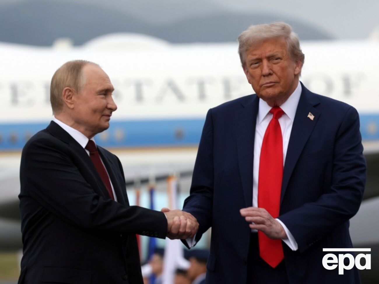 Трамп вважає, що Путін хотів би з ним зустрітися, і назвав умову 