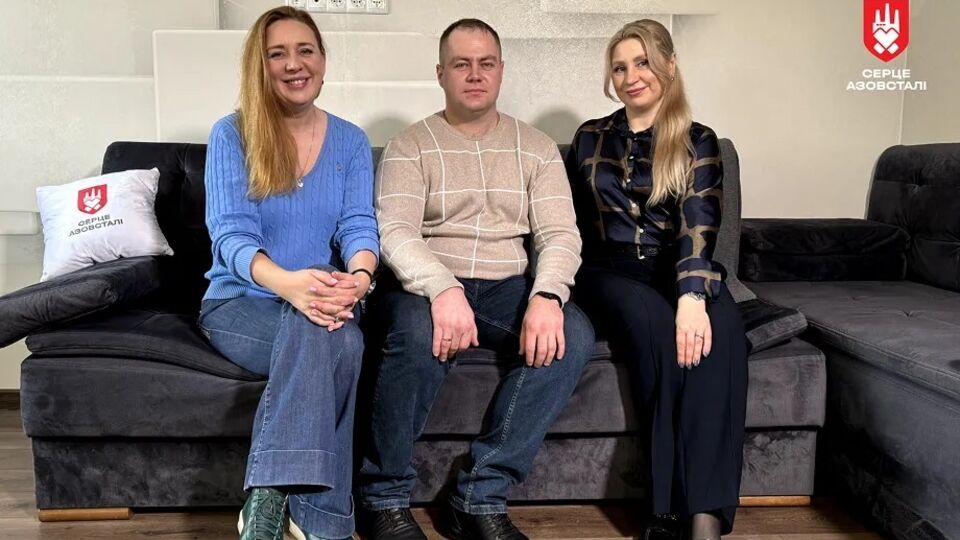 Оборонець Маріуполя Євген Угрін після полону повернувся до служби й отримав власне житло