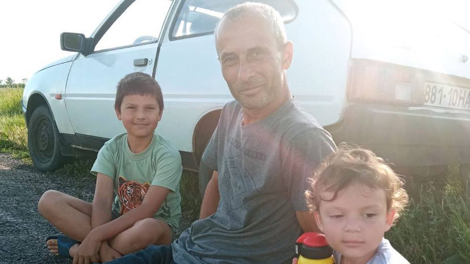 Російські військові розстріляли автомобіль волонтера в окупованих Пологах. Історія Халіда Харченка
