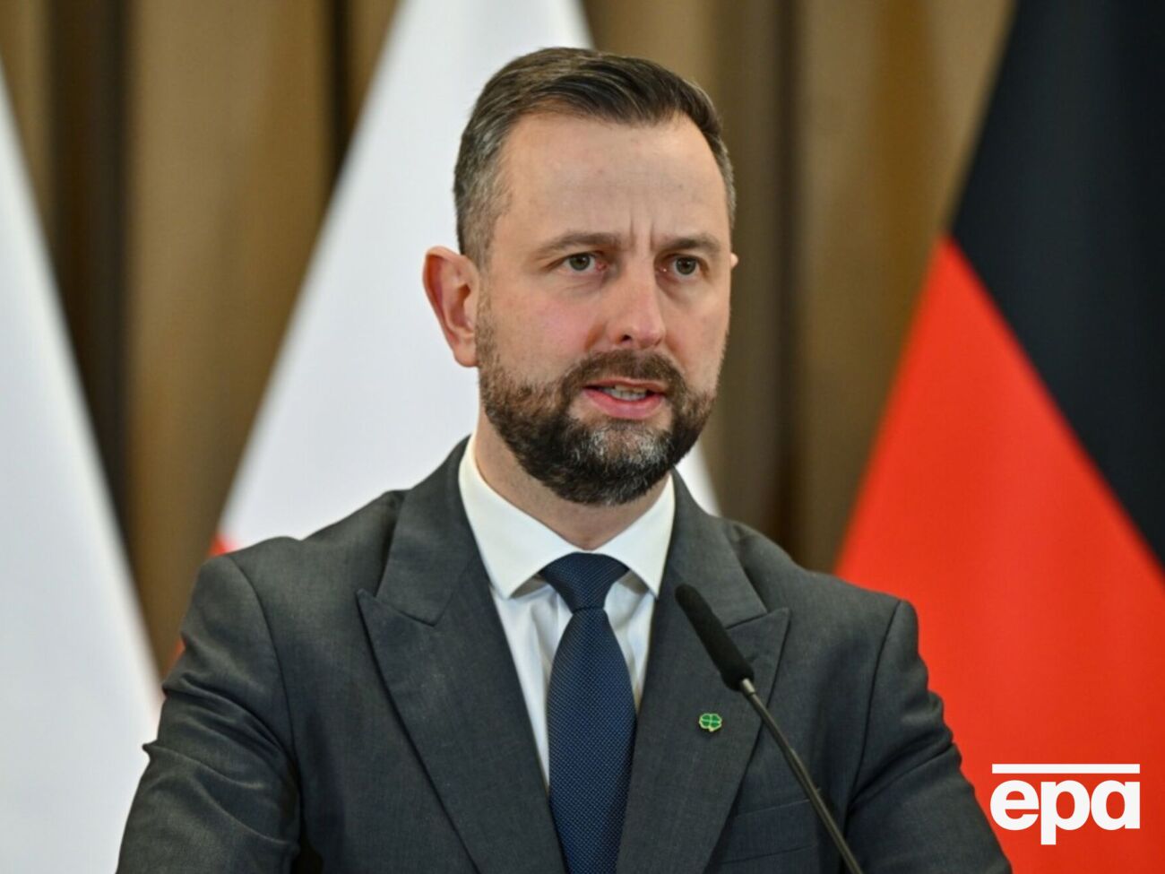 "Ви хочете, щоб до нас долітали дрони? Продовжуйте цькувати українців". Польський міністр емоційно виступив у Сеймі