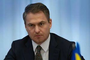 Колишній генпрокурор Кравченко не повернувся на роботу після "відрядження"