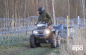 Росія різко посилила режим на кордоні з Естонією. Що відбувається