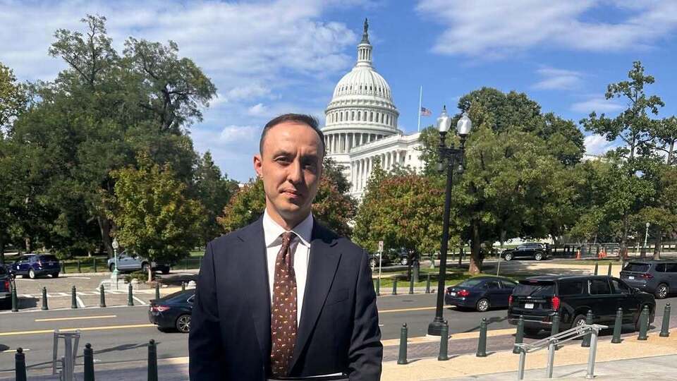 Не просто "бізнесмени, що були близькі до Кремля". В ОП зробили заяву про санкції проти Усманова і Фрідмана