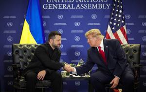 Трамп не просил Украину односторонне прекратить обстрелы РФ – Зеленский